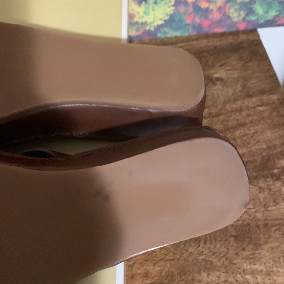 MICHAEL KORS MARIN THONG SANDAL SIZE. 7 BROWN NWB - Picture 8 of 11
